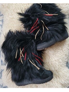 PAJAR Black Faux Fur Boots